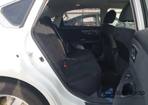 2015 Nissan Altima 2.5 Sv z USA, uszkodzony, nr VIN 1N4AL3AP7FC168062